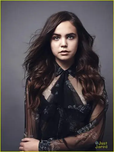 Bailee Madison Women's Colored Tank-Top - idPoster.com