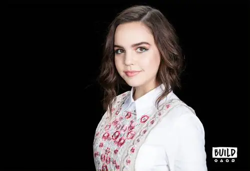 Bailee Madison Computer MousePad picture 700729