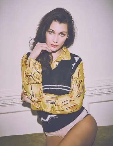 Bella Hadid Jigsaw Puzzle picture 573768