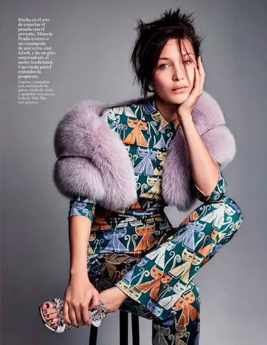 Bella Hadid Computer MousePad picture 706841