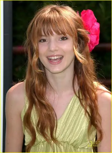 Bella Thorne Computer MousePad picture 155939