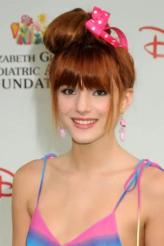 Bella Thorne Computer MousePad picture 156081