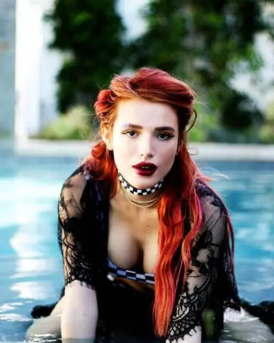 Bella Thorne Jigsaw Puzzle picture 704918