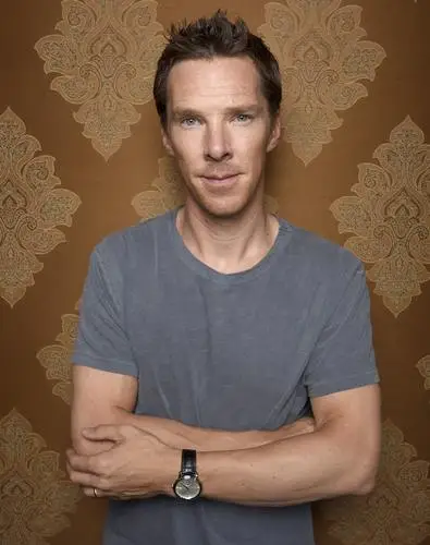Benedict Cumberbatch White T-Shirt - idPoster.com