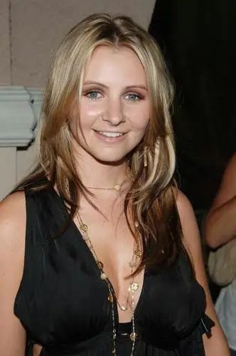 Beverley Mitchell Computer MousePad picture 29702