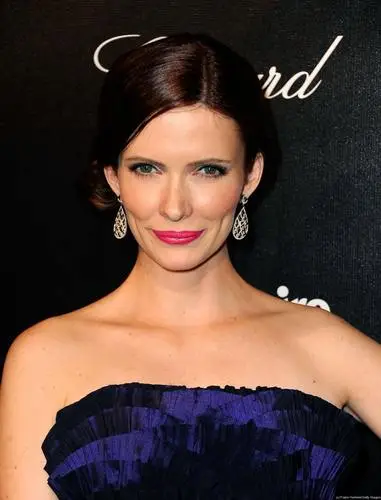Bitsie Tulloch Protected Face mask - idPoster.com
