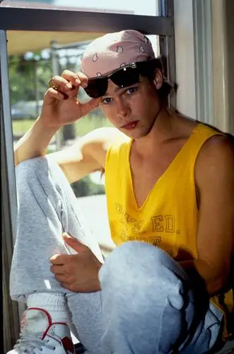 Brad Pitt Women's Colored T-Shirt - idPoster.com