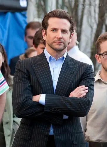 Bradley Cooper Wall Poster picture 213954
