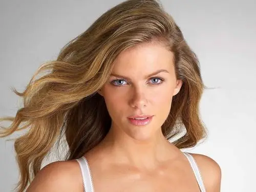 Brooklyn Decker Computer MousePad picture 114082