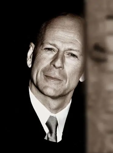 Bruce Willis Wall Poster picture 487320