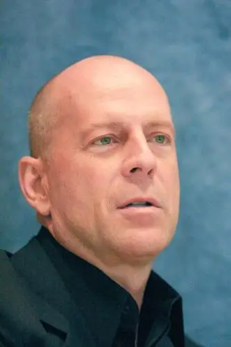 Bruce Willis Wall Poster picture 790714