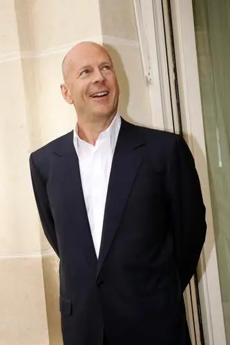 Bruce Willis Wall Poster picture 790948