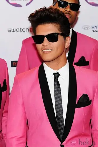 Bruno Mars Wall Poster picture 125537