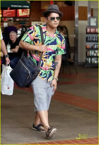 Bruno Mars Wall Poster picture 125573