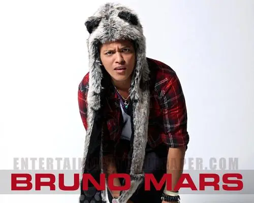 Bruno Mars White Tank-Top - idPoster.com