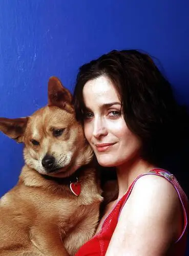 Carrie-Anne Moss Fridge Magnet picture 161278