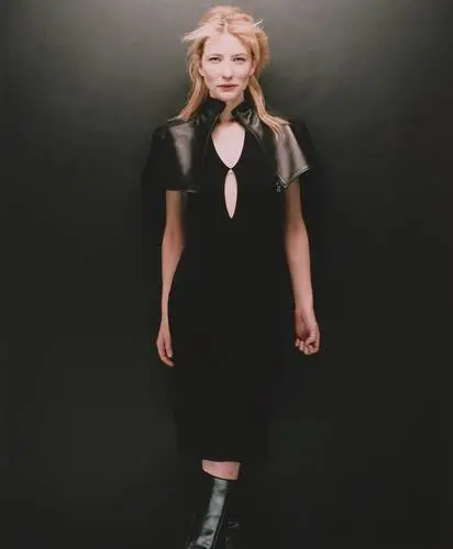 Cate Blanchett Women's Colored  Long Sleeve T-Shirt - idPoster.com