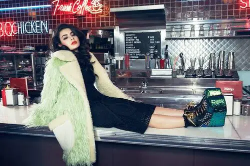 Charli XCX Wall Poster picture 308589