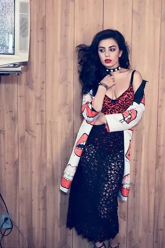 Charli XCX Jigsaw Puzzle picture 308592
