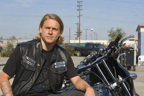 Charlie Hunnam Computer MousePad picture 527115