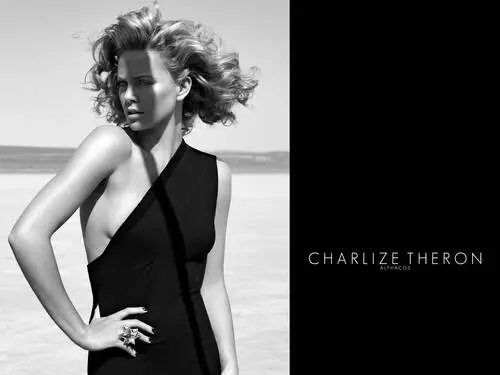 Charlize Theron White T-Shirt - idPoster.com