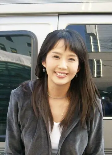 Choi Jin Sil Women's Colored  Long Sleeve T-Shirt - idPoster.com