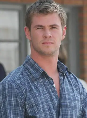 Chris Hemsworth Wall Poster picture 161892