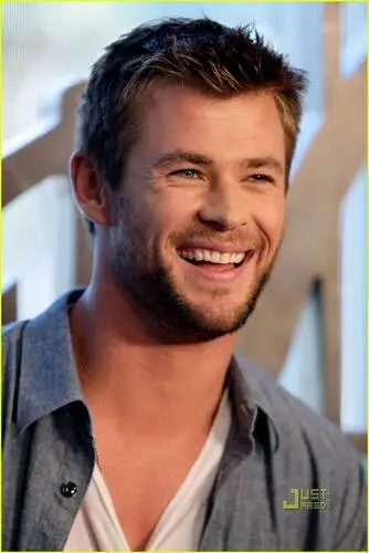 Chris Hemsworth Wall Poster picture 161924