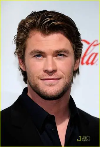 Chris Hemsworth Wall Poster picture 161959