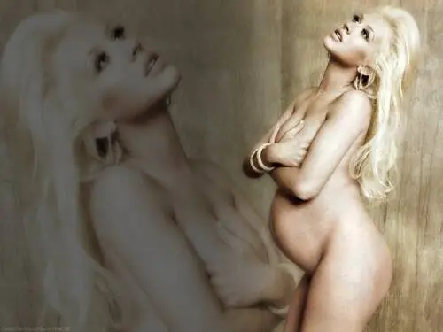 Christina Aguilera Wall Poster picture 130142