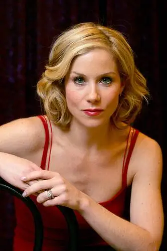 Christina Applegate Wall Poster picture 599593