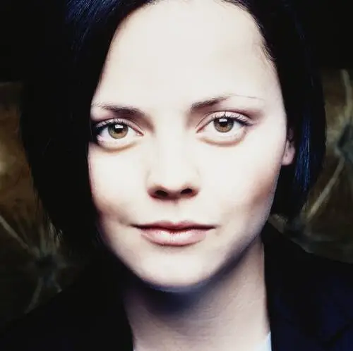 Christina Ricci Wall Poster picture 279018