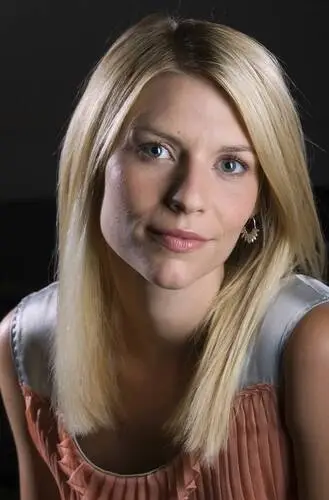 Claire Danes Protected Face mask - idPoster.com