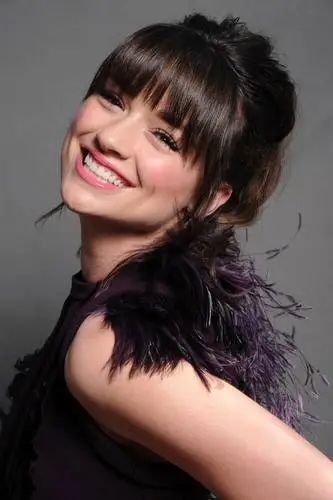 Crystal Reed Computer MousePad picture 589566
