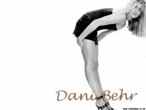 Dani Behr White Tank-Top - idPoster.com