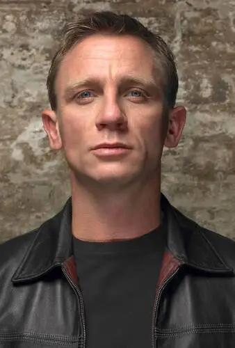 Daniel Craig Wall Poster picture 5929