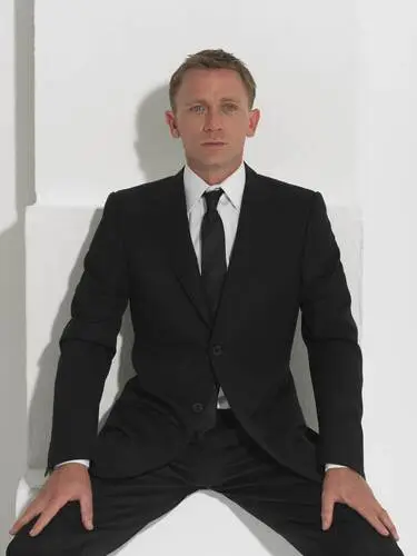 Daniel Craig Wall Poster picture 60114