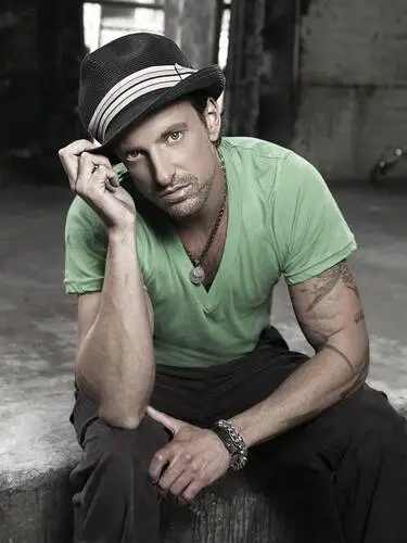 Daniel Powter Wall Poster picture 504631