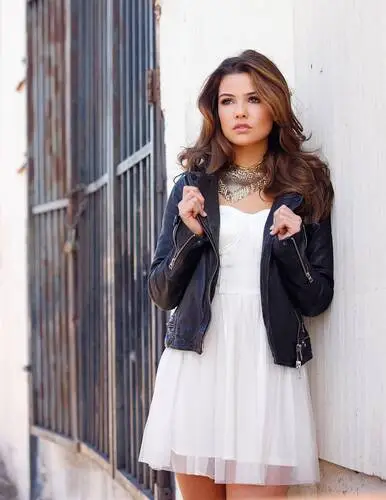 Danielle Campbell Jigsaw Puzzle picture 427977