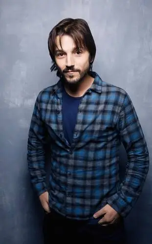 Diego Luna Protected Face mask - idPoster.com