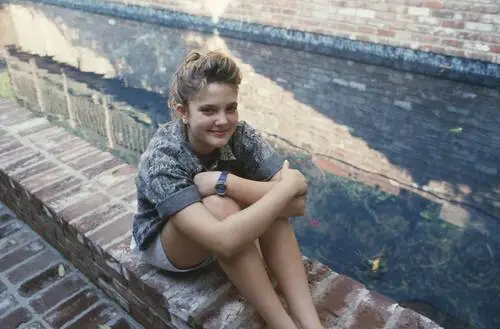 Drew Barrymore Wall Poster picture 611620
