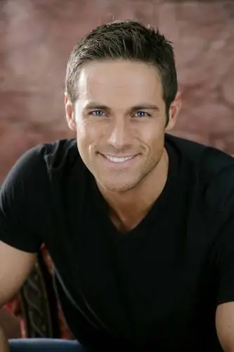 Dylan Bruce Image Jpg picture 498218