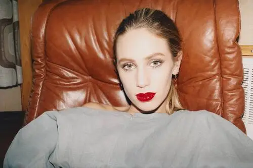 Dylan Penn Jigsaw Puzzle picture 598293