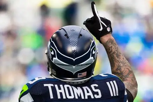 Earl Thomas Protected Face mask - idPoster.com