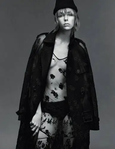 Edie Campbell Wall Poster picture 611774