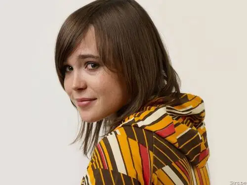 Ellen Page Women's Colored  Long Sleeve T-Shirt - idPoster.com