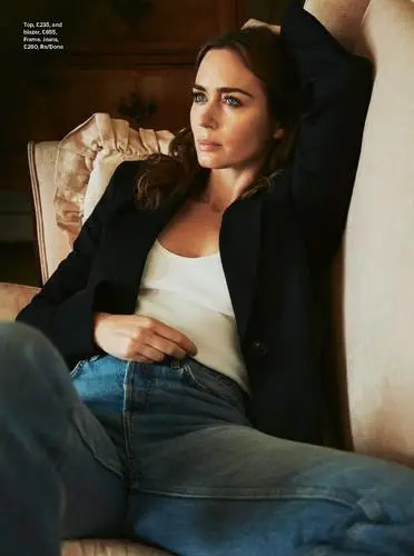 Emily Blunt Wall Poster picture 1019737