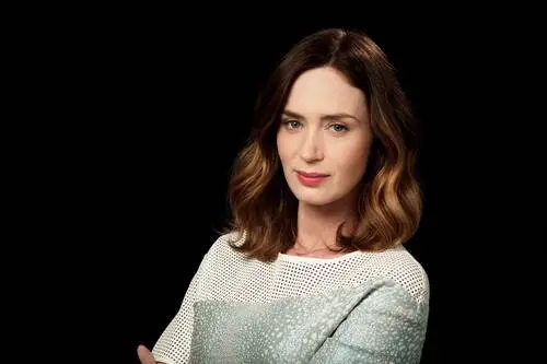 Emily Blunt Jigsaw Puzzle picture 434370