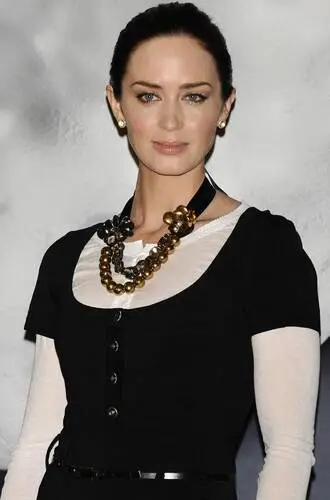 Emily Blunt Computer MousePad picture 84708