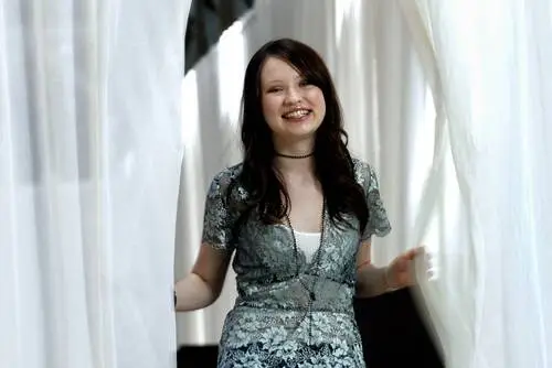 Emily Browning Kitchen Apron - idPoster.com